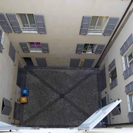 דירות מודנה Casa Viola, Deliziosa Mansarda In Centro Storico מראה חיצוני תמונה